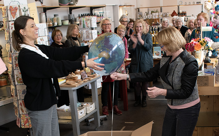Heropening met de wereldballon